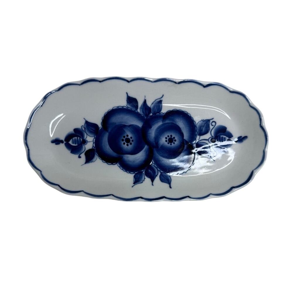 VINTAGE RUSSIAN GZHEL Porcelain Oval Serving Platter Hand Painted Blue Floral